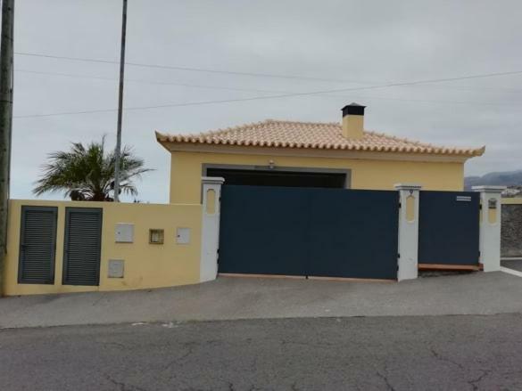 Апартаменти Sea View House Рібейра-Брава Екстер'єр фото